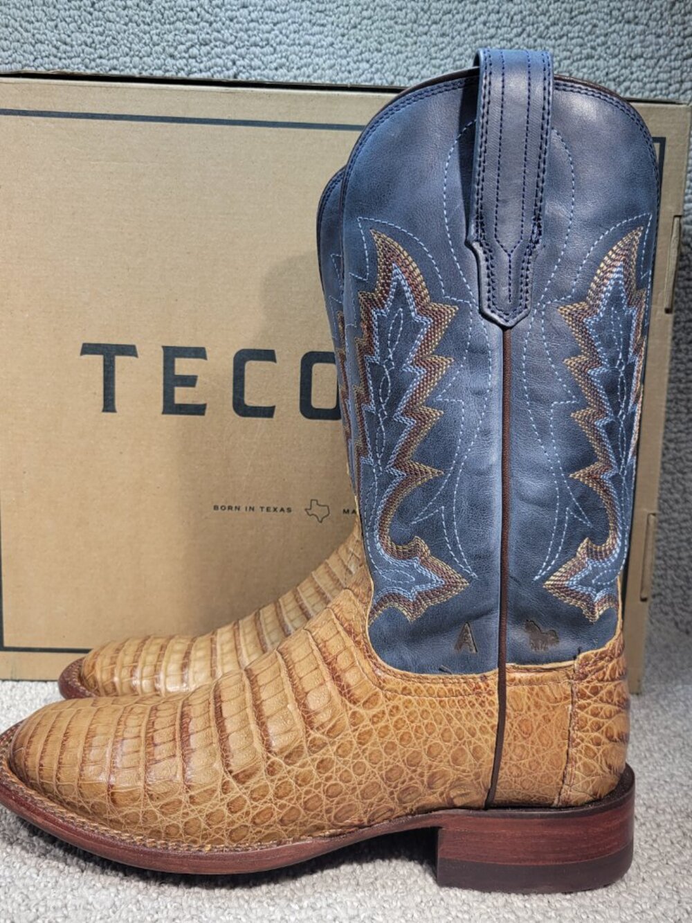Tecovas The William Men's US Size 8.5D Toffee Navy Caiman Cowboy Boots